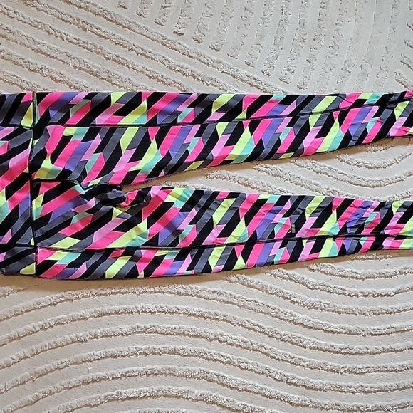 VSX - Picture 2 of 6